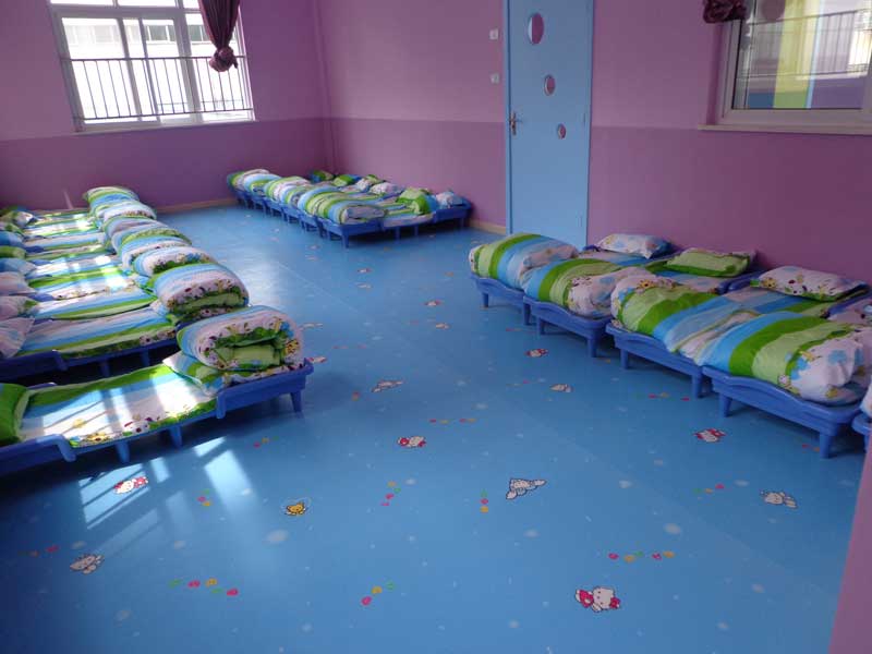 湖北省十堰市東方國(guó)際幼兒園地板