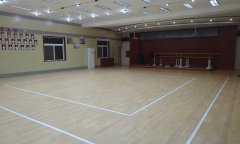 北京海淀區(qū)羊坊店中心小學(xué)運動地板