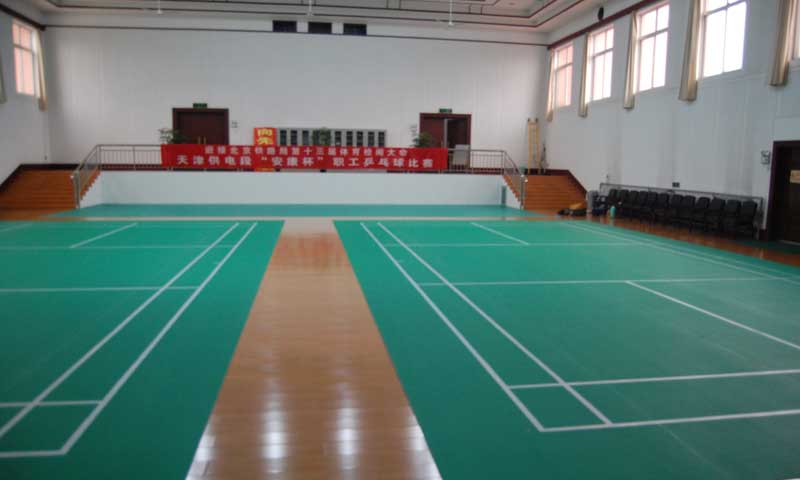 究竟是什么原因造成了塑膠地板價(jià)格上存在這么大的差異呢？